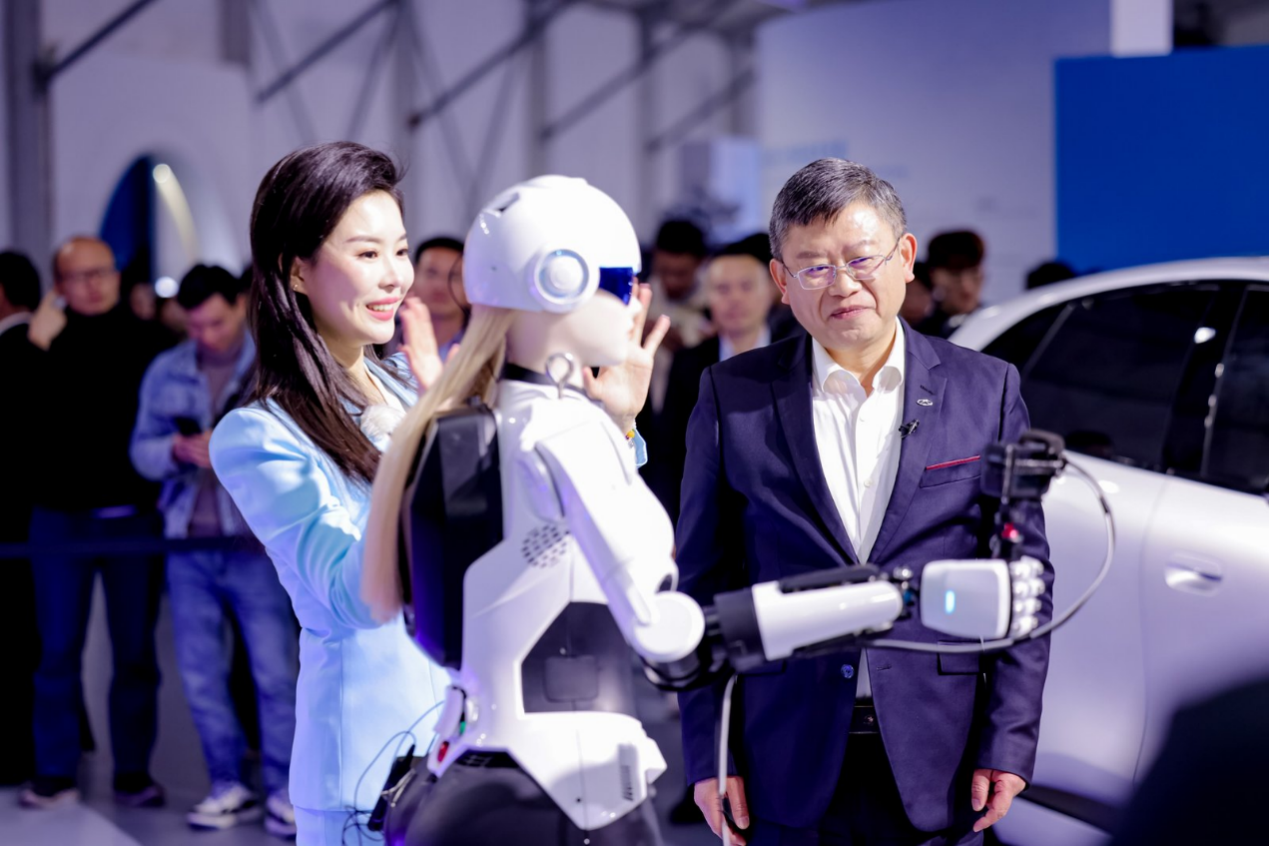 2025奇瑞汽车智能化战略发布 开启“四大平权”新时代
